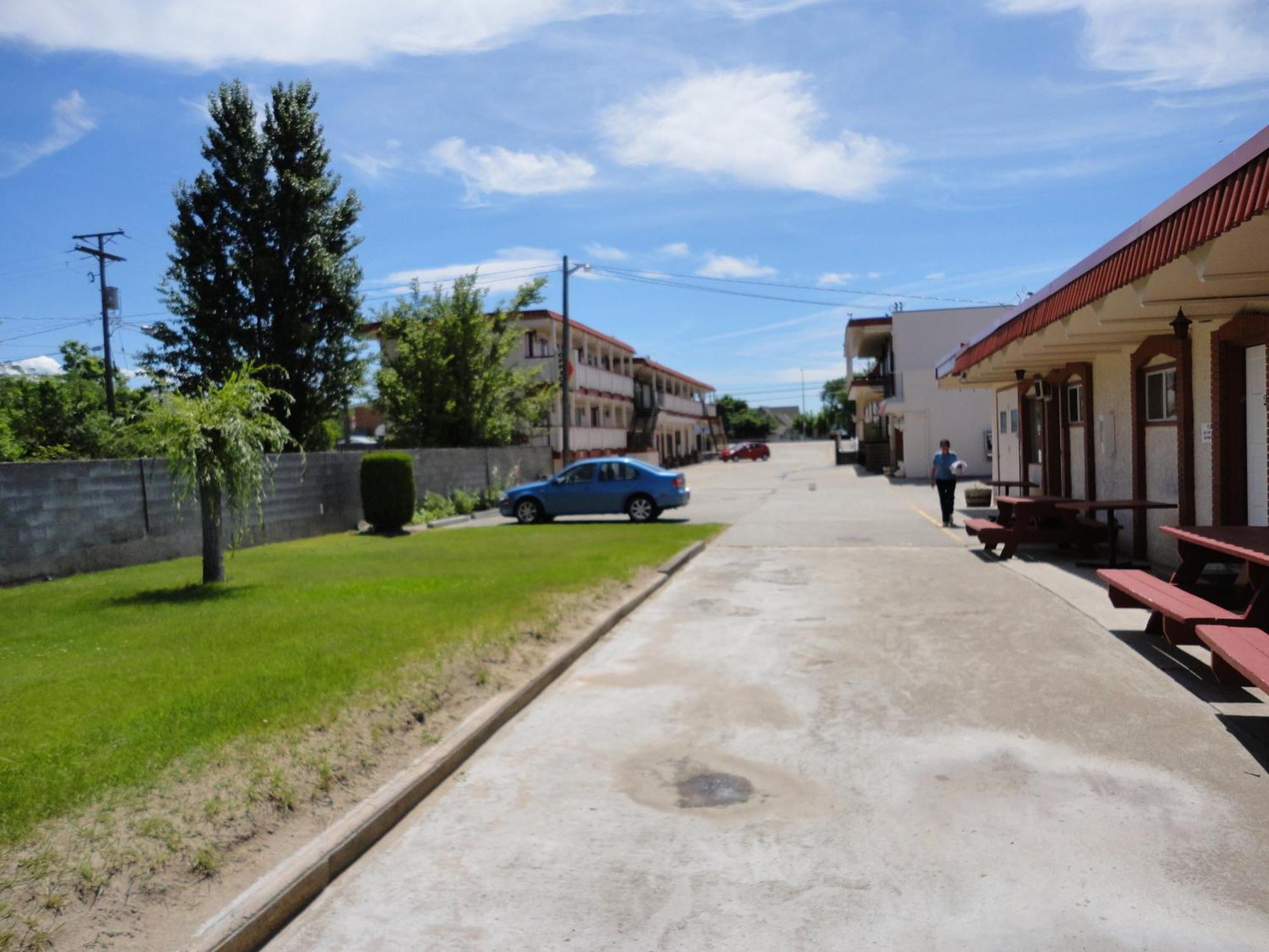 Spanish Fiesta Resort Osoyoos Εξωτερικό φωτογραφία