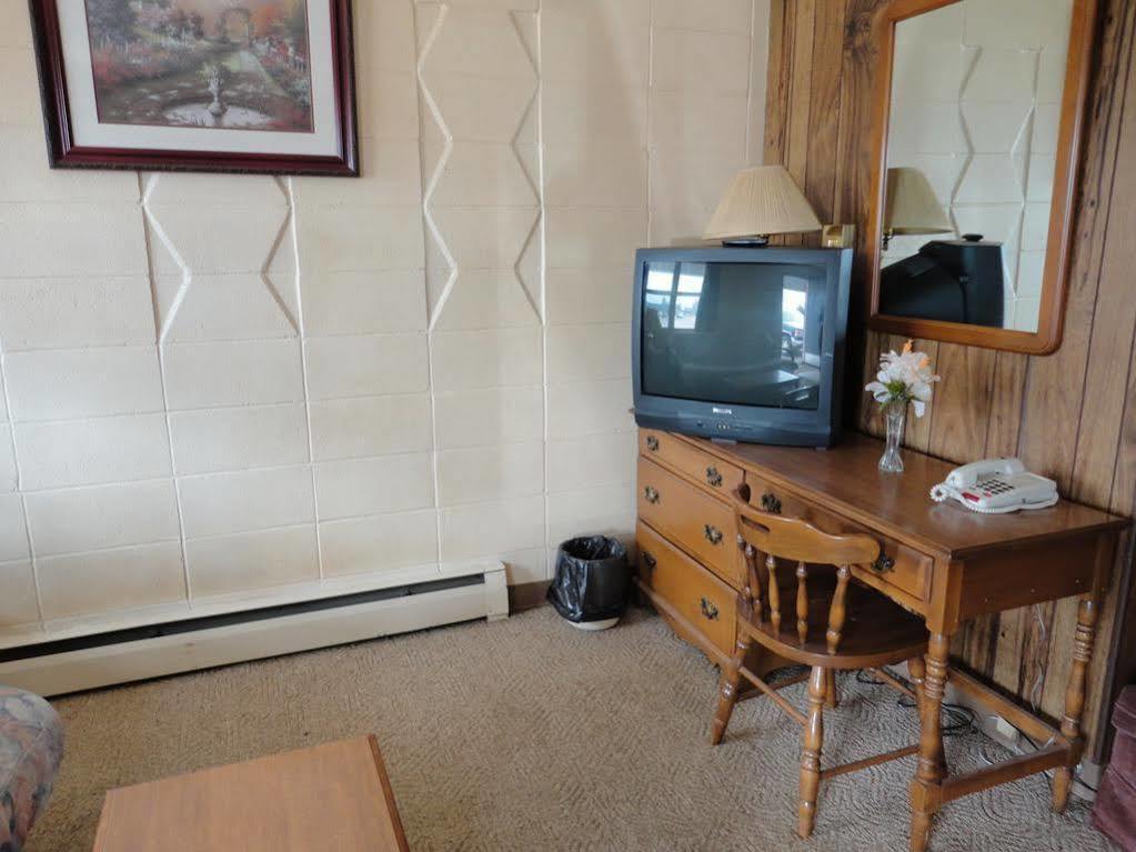 Spanish Fiesta Resort Osoyoos Εξωτερικό φωτογραφία